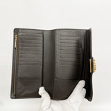 【6hf5965-k】ルイヴィトン 三つ折り長財布 マヒナ ポルトフォイユ アメリア M95968 ショコラ【中古】レディース