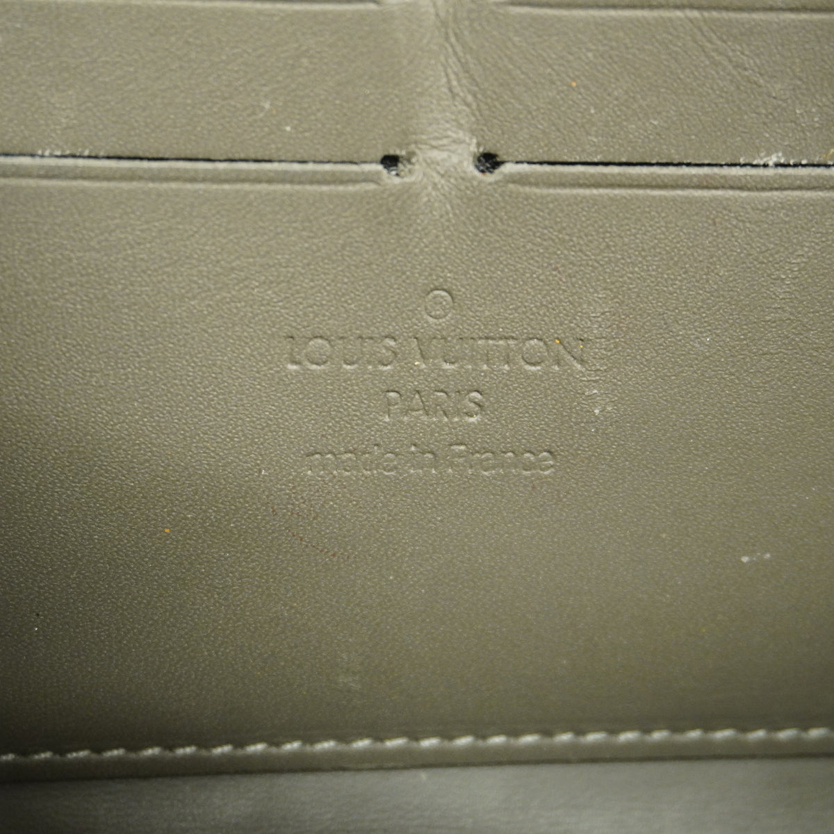 【6hf6016-k】ルイヴィトン 長財布 ヴェルニ ジッピーウォレット M93723 ヴェールブロンズ【中古】レディース