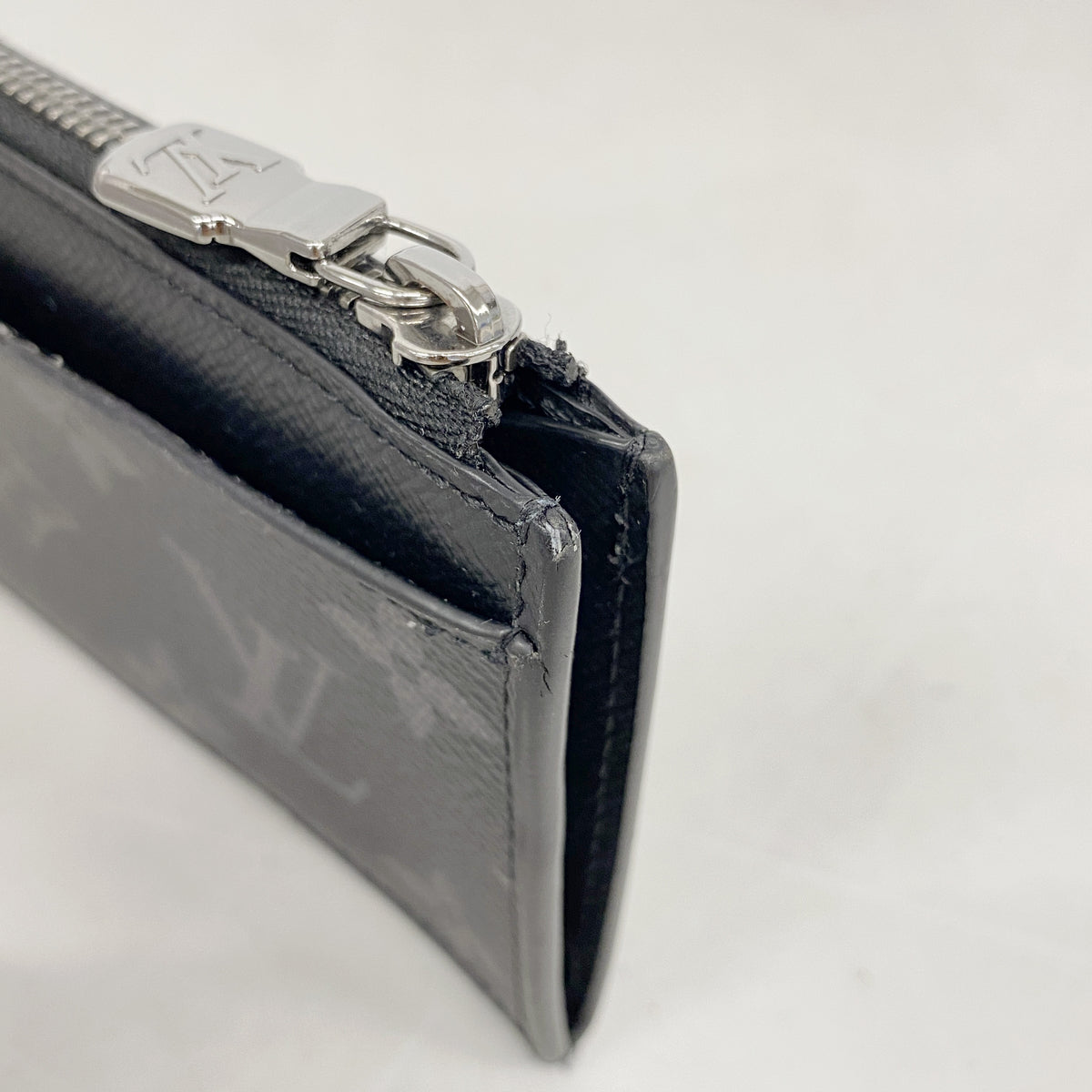 【6hf6074】ルイヴィトン コインケース モノグラム・エクリプス リバース コインカードホルダー M69533 グレー ブラック【中古】メンズ
