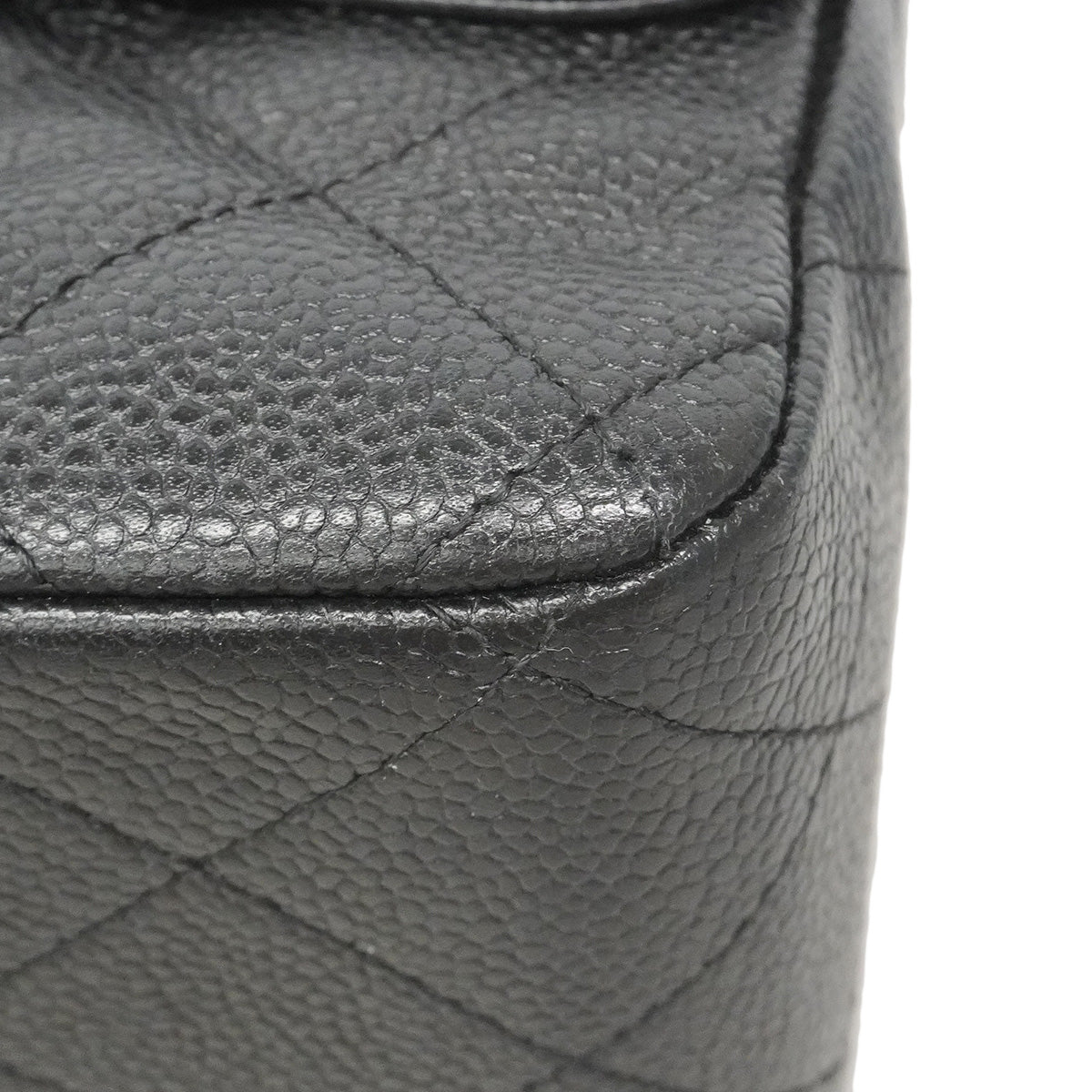 【6hf6120】シャネル ショルダーバッグ デカマトラッセ Wフラップ Wチェーン キャビアスキン ブラック シルバー金具【中古】レディース