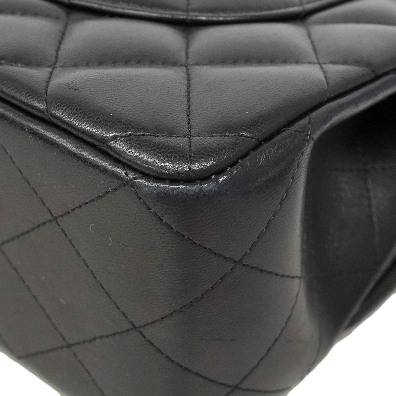 【6hf6123】シャネル ショルダーバッグ デカマトラッセ Wフラップ Wチェーン ラムスキン ブラック ゴールド金具【中古】レディース