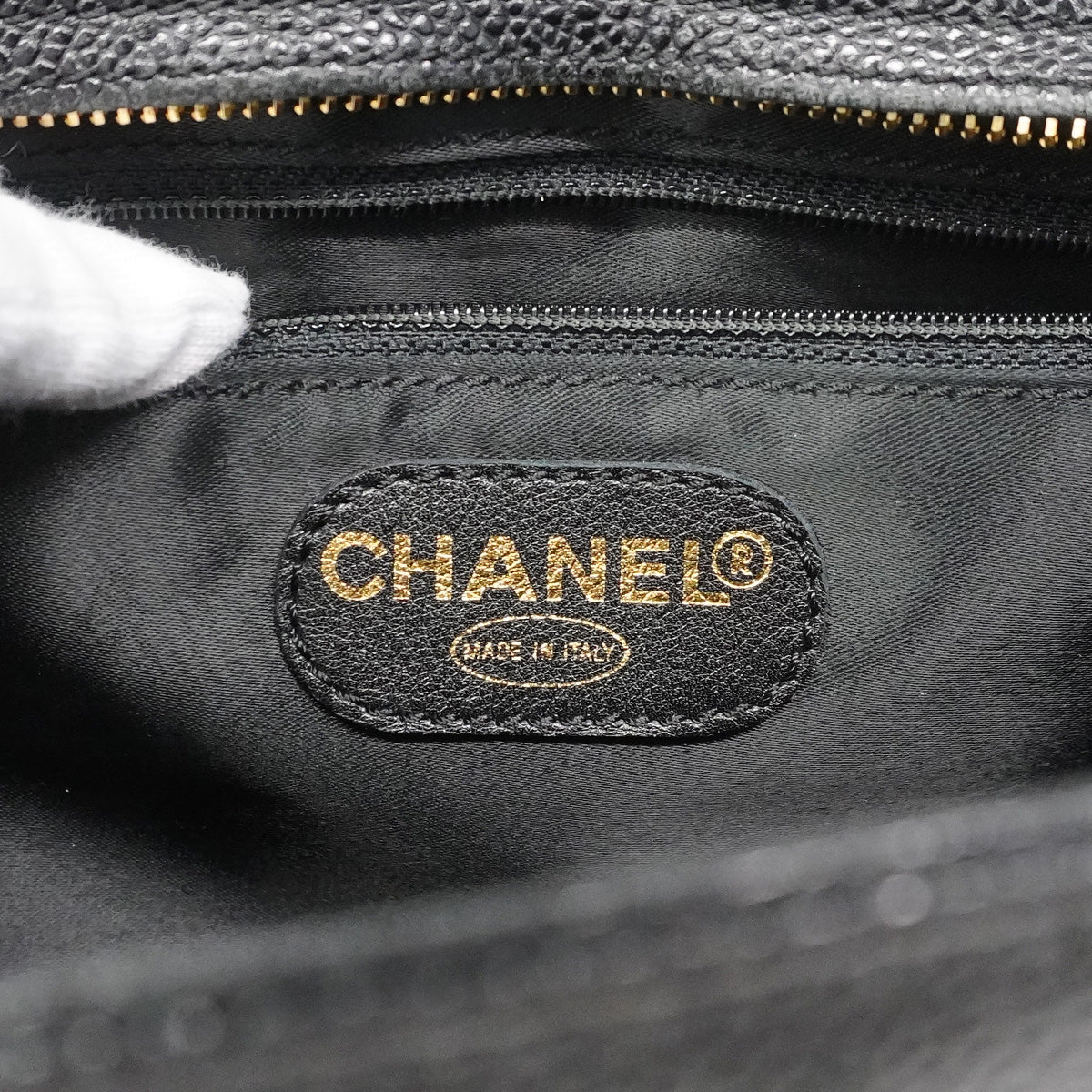 【6hf6126】シャネル ハンドバッグ キャビアスキン ブラック ゴールド金具【中古】レディース