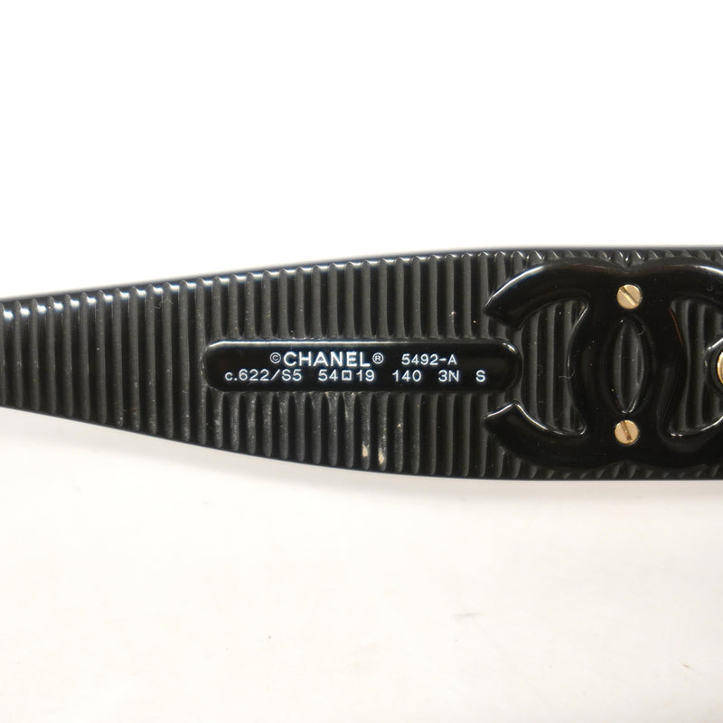 【6hf6139】シャネル サングラス 5492-A プラスチック ブラック ゴールド金具【中古】レディース
