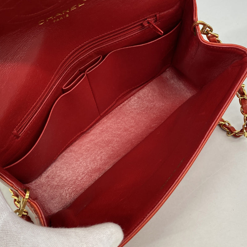 【6hf6155】シャネル ショルダーバッグ マトラッセ チェーンショルダー ラムスキン レッド ゴールド金具【中古】レディース