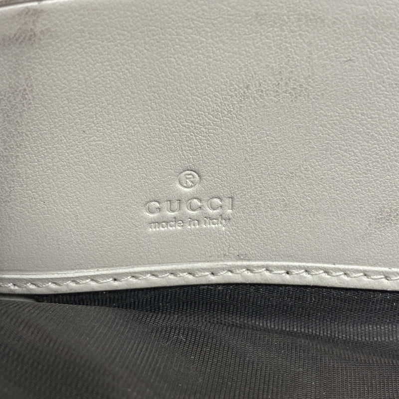 【6hf6162】グッチ 長財布 GGエンボス 625558 レザー アイボリー シルバー金具【中古】メンズ