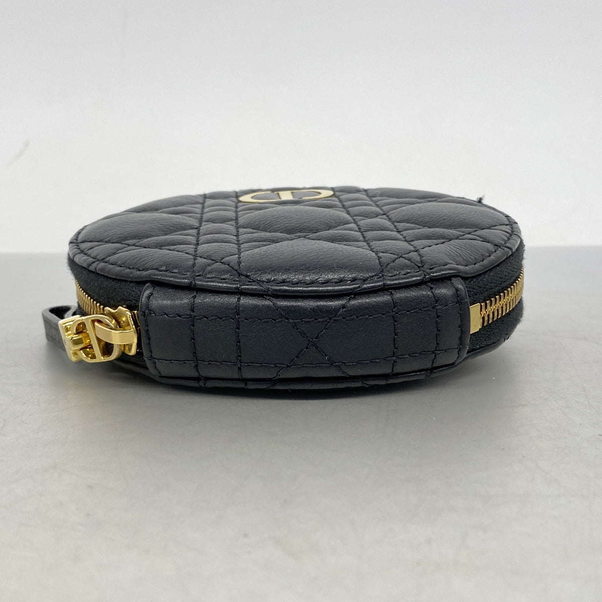 【6hf6164】クリスチャンディオール ショルダーバッグ カナージュ レザー ブラック ゴールド金具【中古】レディース