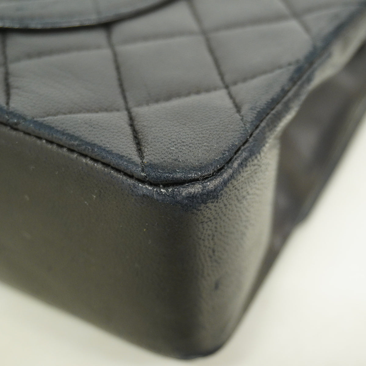 【6hf6183】シャネル ショルダーバッグ マトラッセ Wフラップ Wチェーン ラムスキン ブラック ゴールド金具【中古】レディース