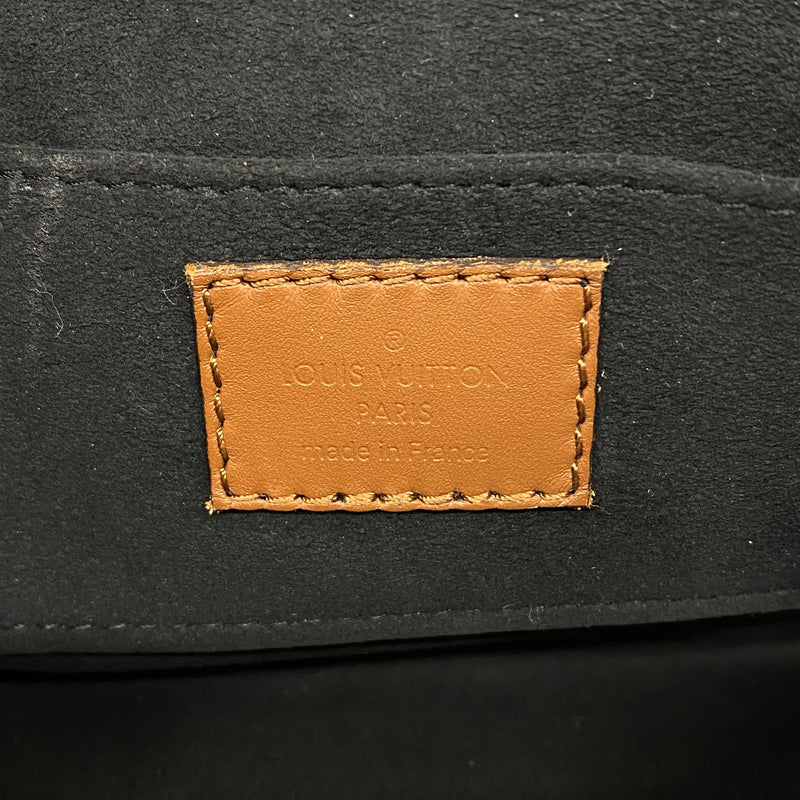 【6hf6192】ルイヴィトン ショルダーバッグ モノグラム・リバース ドーフィーヌMINI M45959 ブラウン【中古】レディース