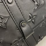 【6hf6193】ルイヴィトン ボディバッグ モノグラム･シール トランクスリングバッグ M57952 ブラック【中古】メンズ