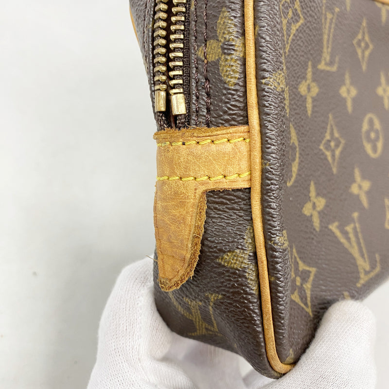 【6hf6223】ルイヴィトン ショルダーバッグ モノグラム ポシェットマルリーバンドリエール M51828 ブラウン【中古】レディース
