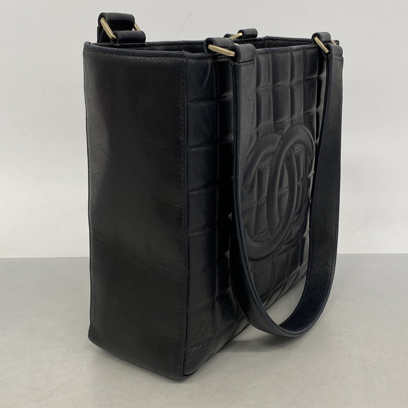 【6hf6258】シャネル トートバッグ チョコバー ラムスキン ブラック ゴールド金具【中古】レディース