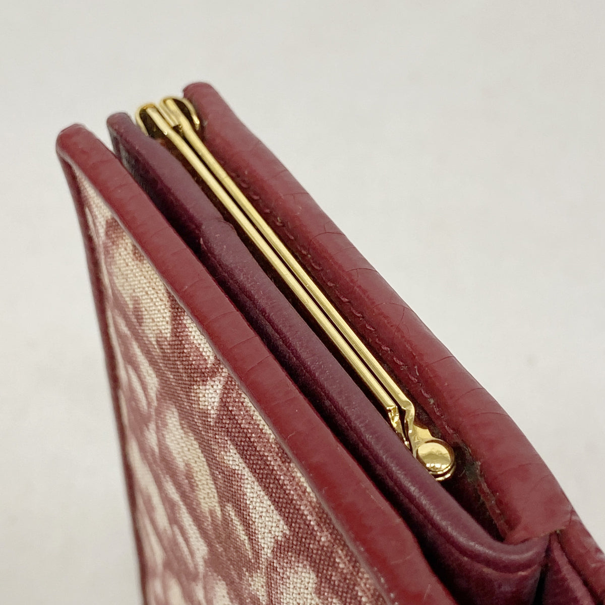 【6hf6273】クリスチャンディオール 財布 トロッター PVC ボルドー ゴールド金具【中古】レディース