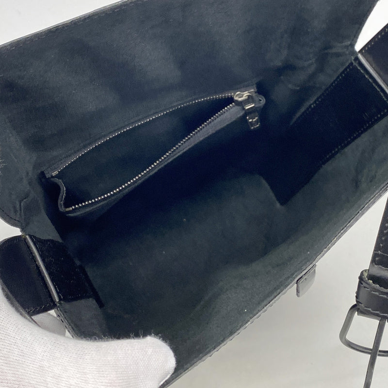 【6hf6276-k】ルイヴィトン ショルダーバッグ エピ サックソウ M80161 ノワール【中古】レディース