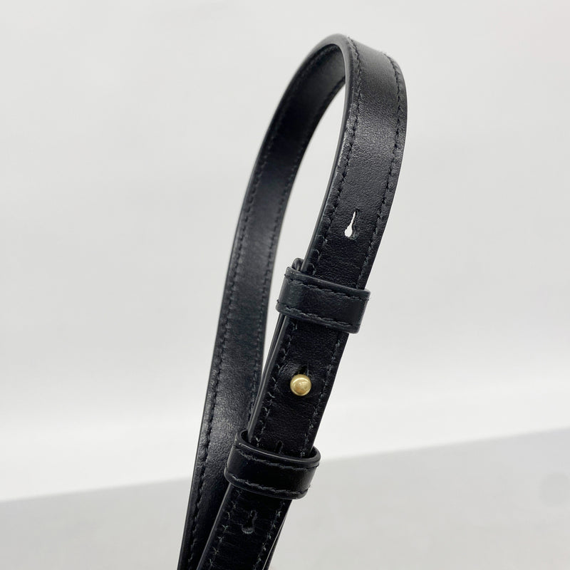 【6hf6284】グッチ ショルダーバッグ GGマーモント 447632 レザー ブラック ゴールド金具【中古】レディース