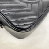 【6hf6284】グッチ ショルダーバッグ GGマーモント 447632 レザー ブラック ゴールド金具【中古】レディース