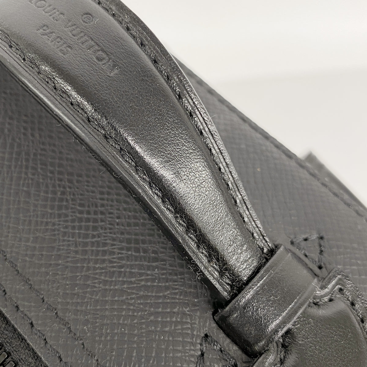 【6hf6290】ルイヴィトン リュック・デイパック タイガ･レインボー ソフトトランクバックパックPM M30337 ノワール【中古】メンズ