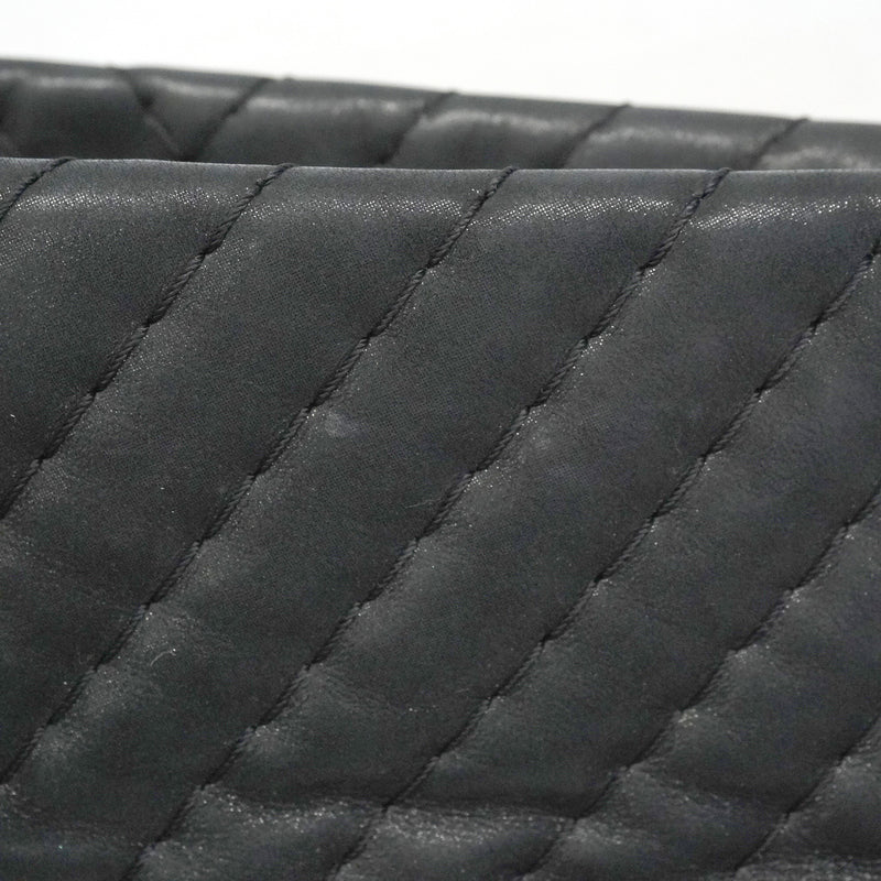 【6hf6295-k】シャネル ショルダーバッグ チェーンショルダー シェブロン スパークルレザー ブラック ゴールド金具【中古】レディース