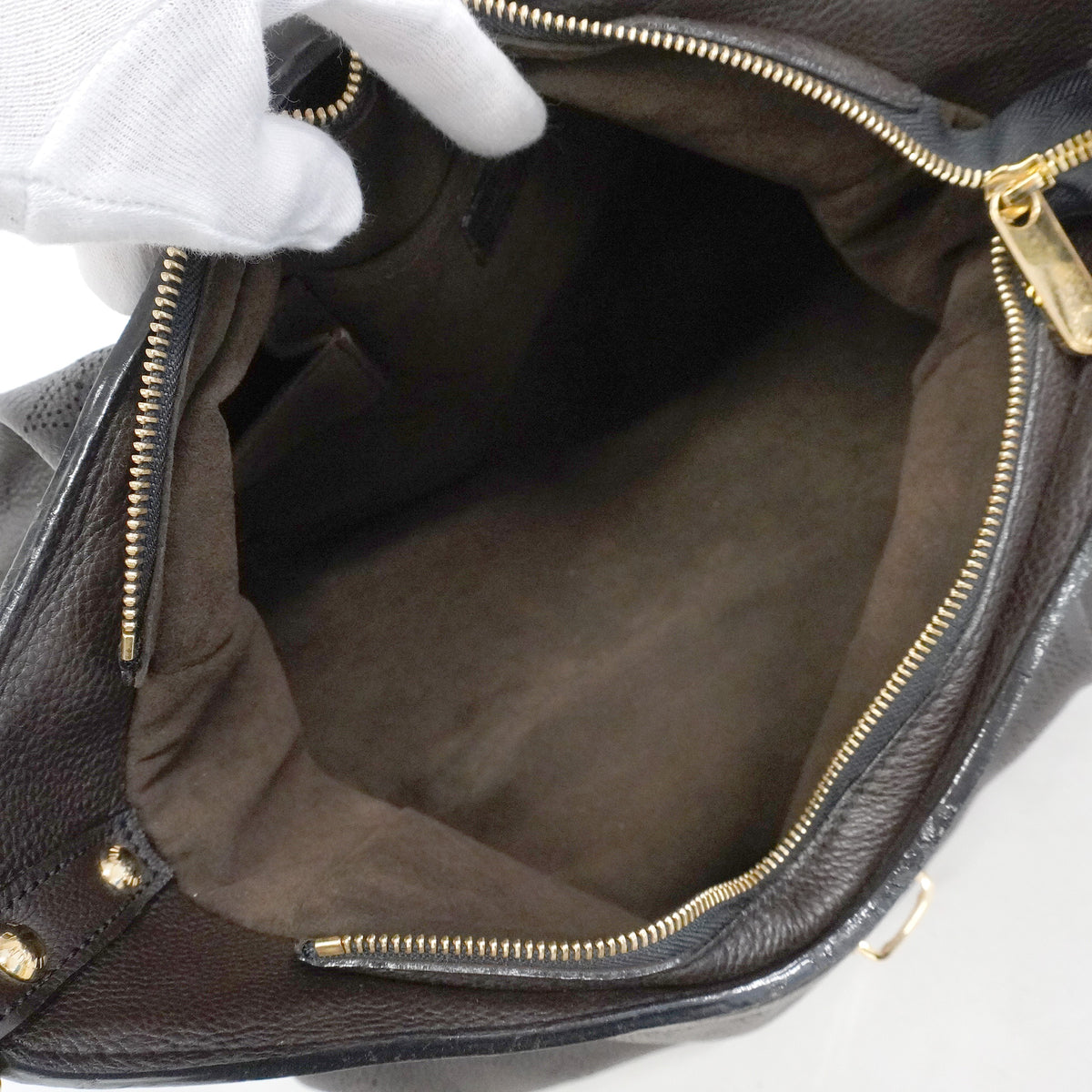 【6hf6296-k】ルイヴィトン ショルダーバッグ マヒナ XS M95769 モルドレ【中古】レディース