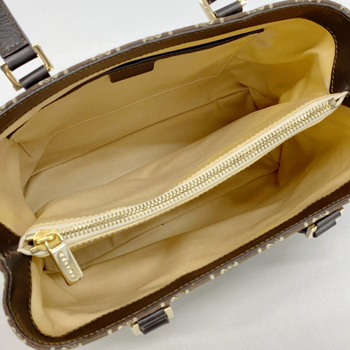 【6hf6330】セリーヌ ハンドバッグ Cマカダム キャンバス ブラウン ゴールド金具【中古】レディース