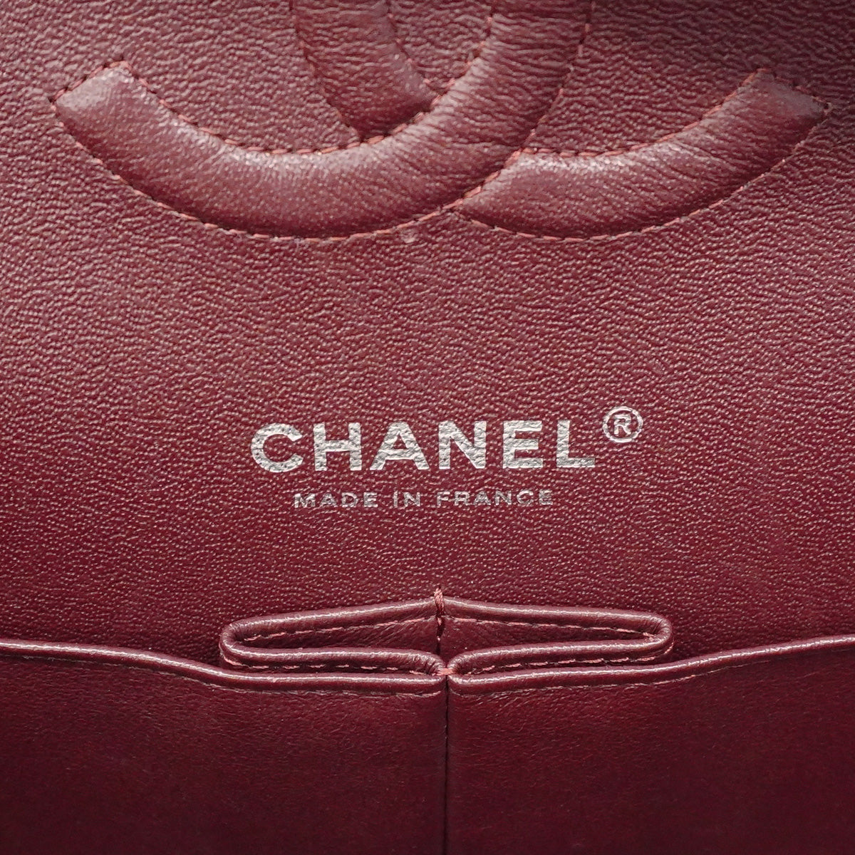 【6hf6350】シャネル ショルダーバッグ マトラッセ Wフラップ Wチェーン キャビアスキン ブラック シルバー金具【中古】レディース