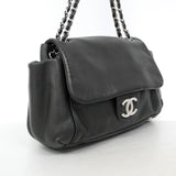 【6hf6416】シャネル ショルダーバッグ チェーンショルダー ラムスキン ブラック シルバー金具【中古】レディース