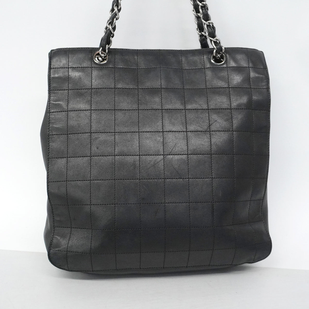 【6hf6417】シャネル チェーントート チョコバー ラムスキン ブラック シルバー金具【中古】レディース