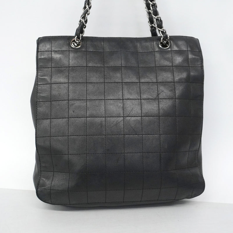 【6hf6417】シャネル チェーントート チョコバー ラムスキン ブラック シルバー金具【中古】レディース