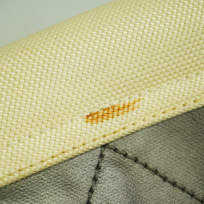 【6hf6438】シャネル ショルダーバッグ パリビアリッツ コーティングキャンバス グレー シルバー金具【中古】レディース