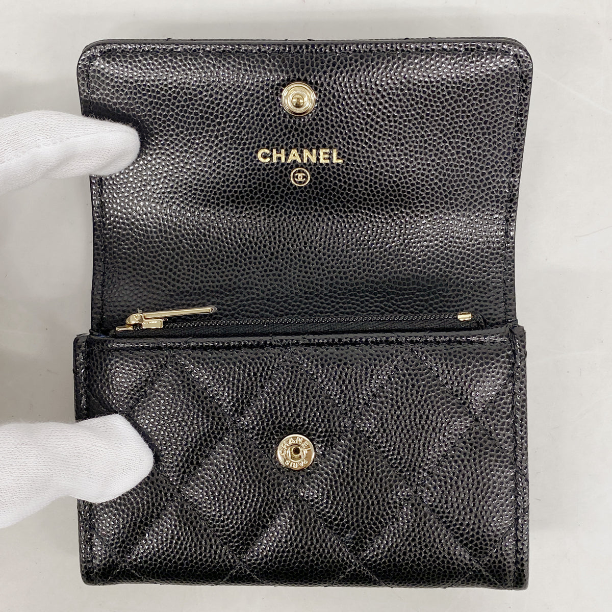 【6hf6446】シャネル コインケース マトラッセ キャビアスキン ブラック ゴールド金具【中古】レディース