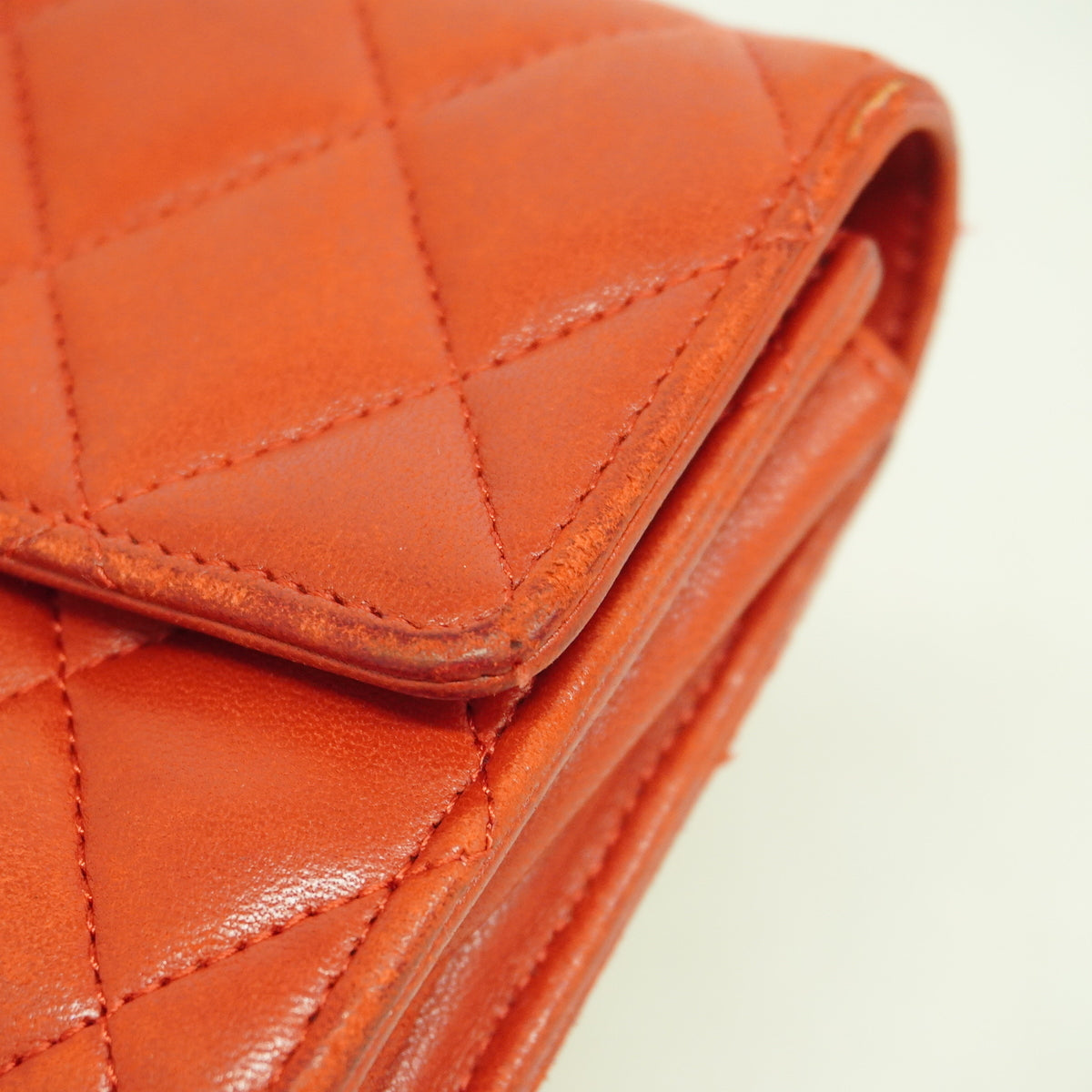 【6hf6454】シャネル 長財布 マトラッセ ラムスキン レッド シルバー金具【中古】レディース