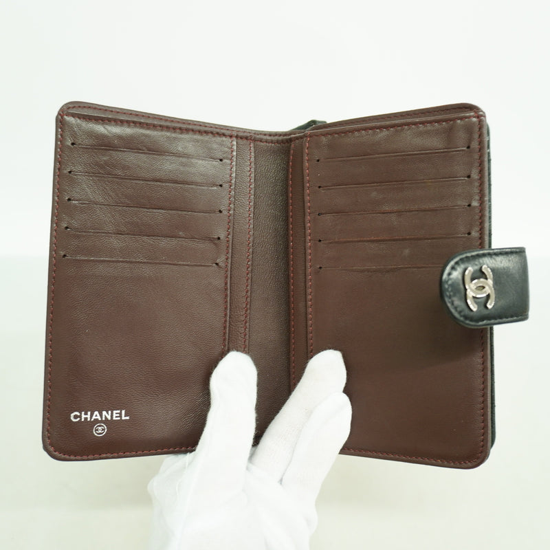 【6hf6471】シャネル 財布 マトラッセ ラムスキン ブラック シルバー金具【中古】レディース