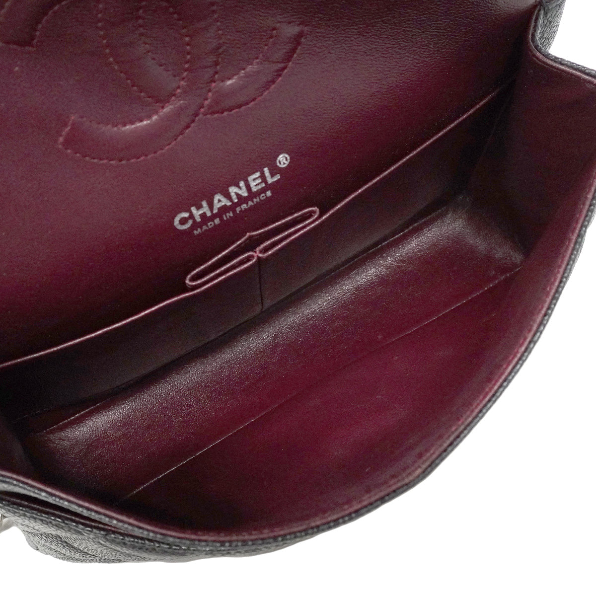 【6hf6473】シャネル ショルダーバッグ マトラッセ Wフラップ Wチェーン キャビアスキン ブラック シルバー金具【中古】レディース