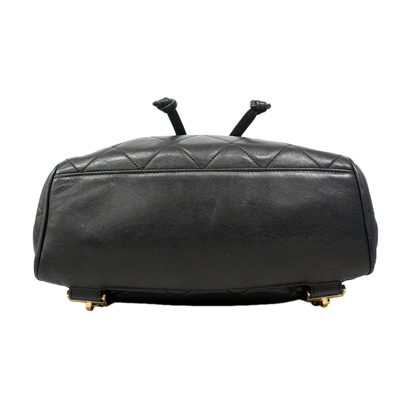 【6hf6474】シャネル リュック・デイパック マトラッセ ラムスキン ブラック ゴールド金具【中古】レディース