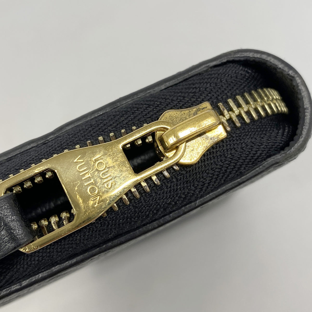 【6ia0023】ルイヴィトン 長財布 モノグラム・アンプラント ジッピーウォレット M61864 ノワール【中古】レディース