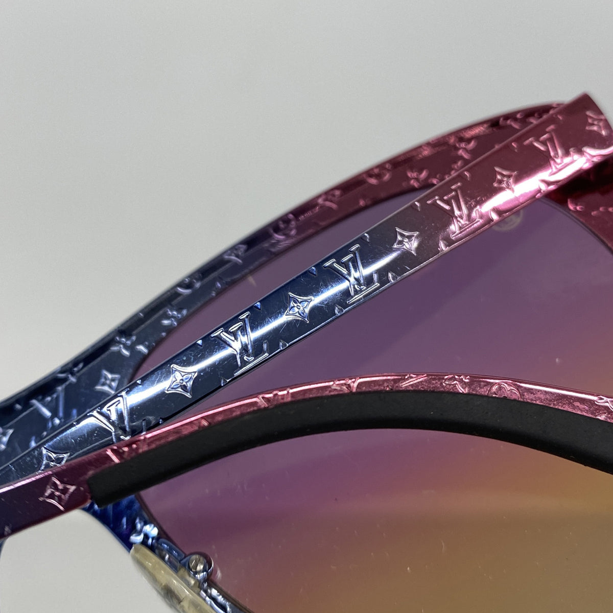 【6ia0025】ルイヴィトン サングラス ヴァーティゴ Z0965U ピンク ブルー シルバー【中古】メンズ レディース ユニセックス
