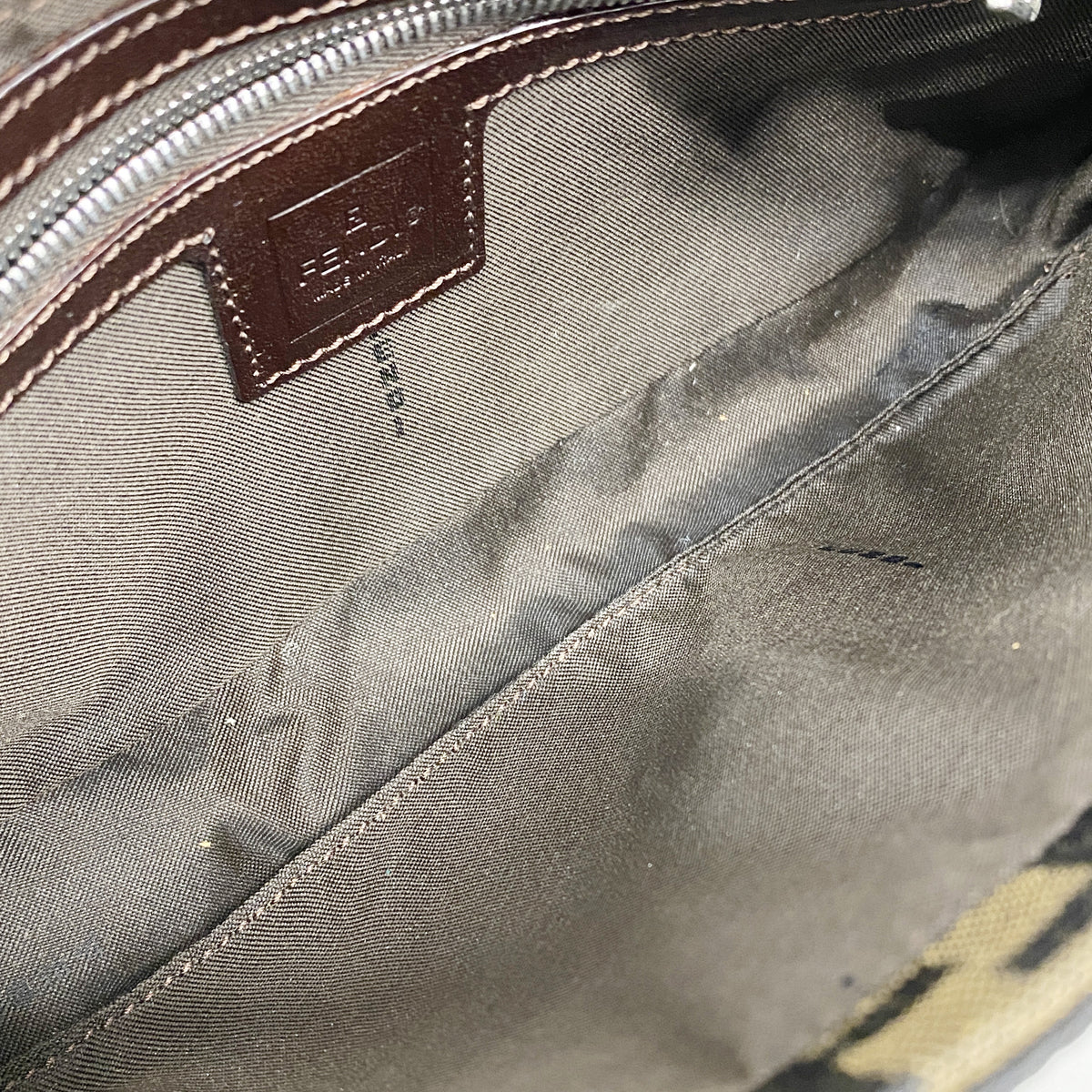 【6ia0026】フェンディ ハンドバッグ ズッカ マンマバケット ナイロンキャンバス ブラウン シルバー金具【中古】レディース