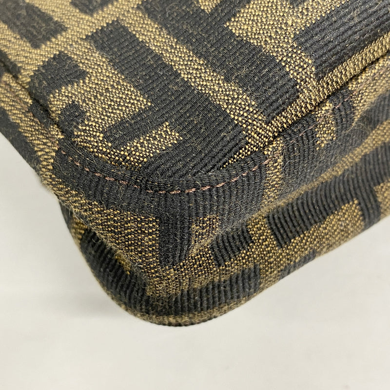 【6ia0026】フェンディ ハンドバッグ ズッカ マンマバケット ナイロンキャンバス ブラウン シルバー金具【中古】レディース