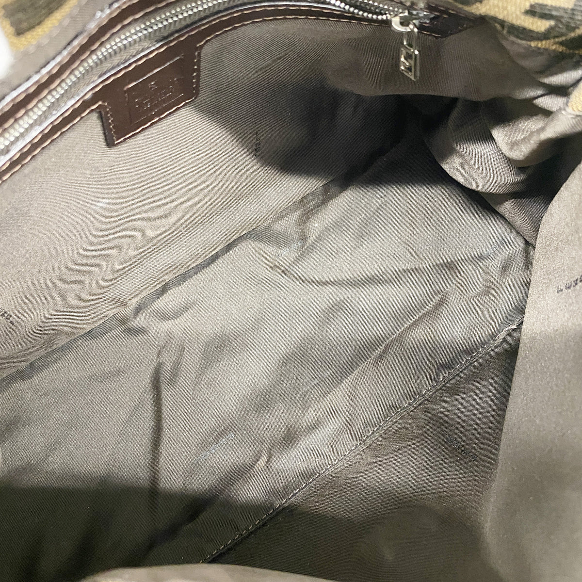 【6ia0027】フェンディ ハンドバッグ ズッカ マンマバケット ナイロンキャンバス ブラウン シルバー金具【中古】レディース