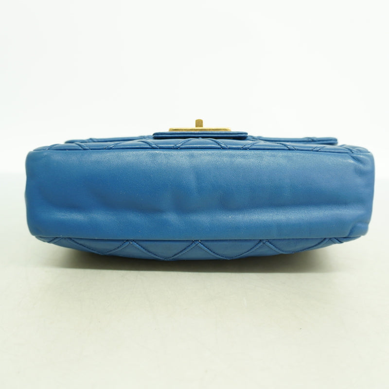 【6ia0053】シャネル ショルダーバッグ 2.55 Wチェーン レザー ブルー ゴールド金具【中古】レディース