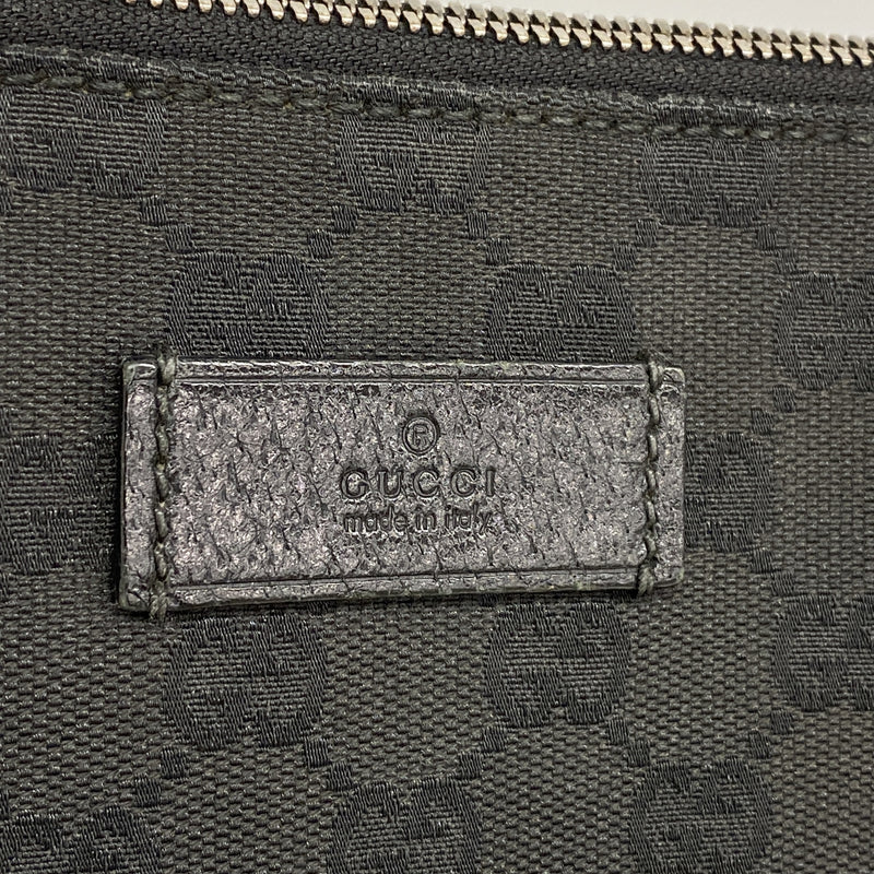 【6ia0076】グッチ ショルダーバッグ GGキャンバス 110054 キャンバス ブラック シルバー金具【中古】レディース