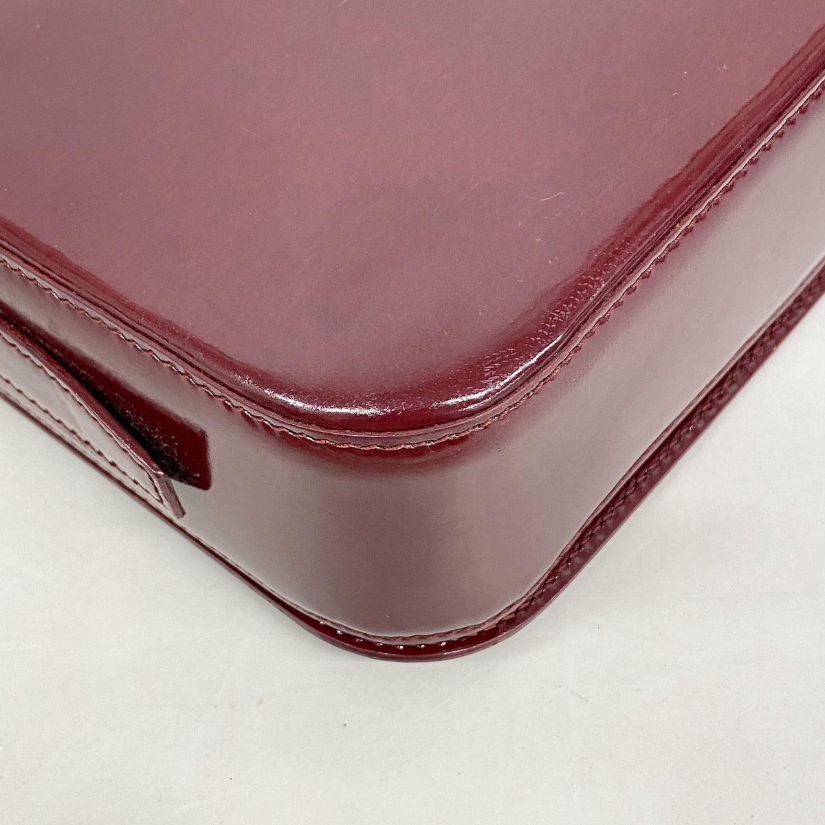 【6ia0086】カルティエ ショルダーバッグ パンテール エナメル ボルドー シルバー金具【中古】レディース