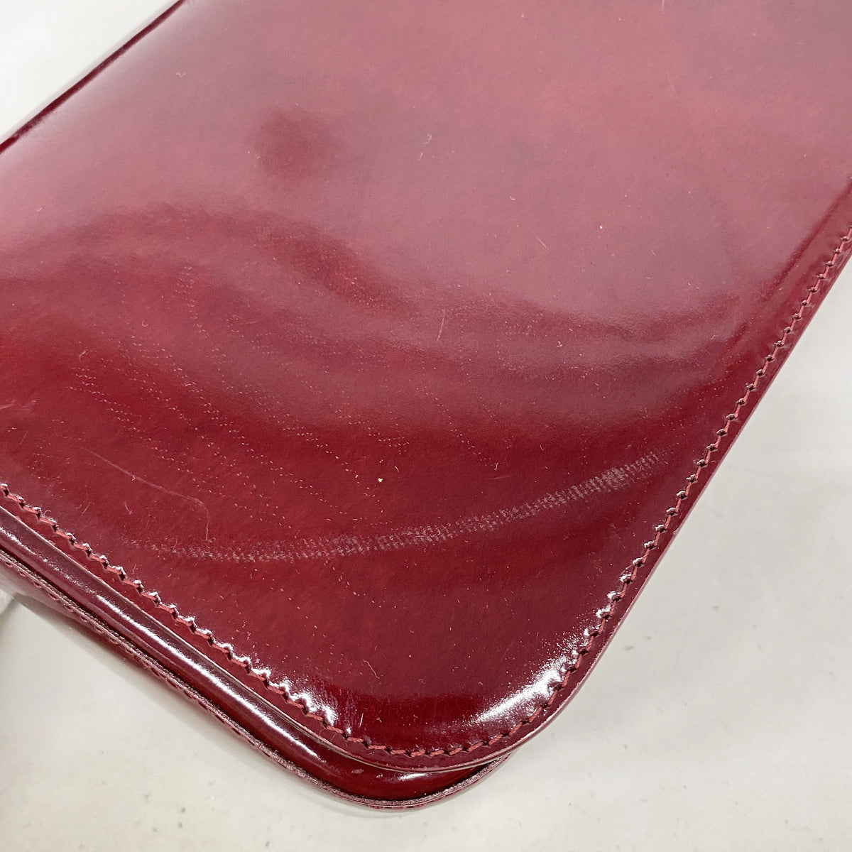 【6ia0086】カルティエ ショルダーバッグ パンテール エナメル ボルドー シルバー金具【中古】レディース
