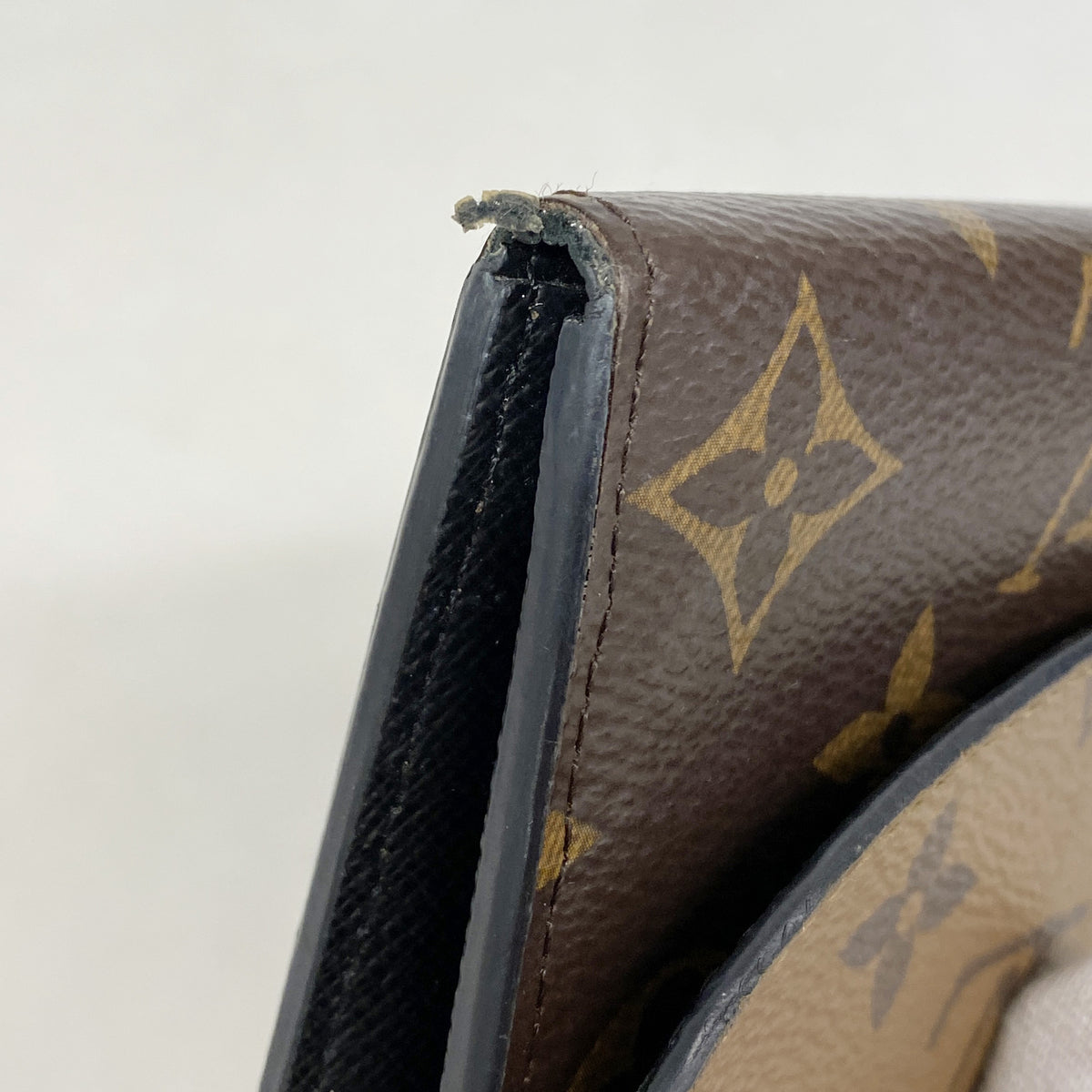 【6ia0094】ルイヴィトン 長財布 モノグラム・リバース ポルトフォイユエミリー M82157 ブラウン【中古】レディース