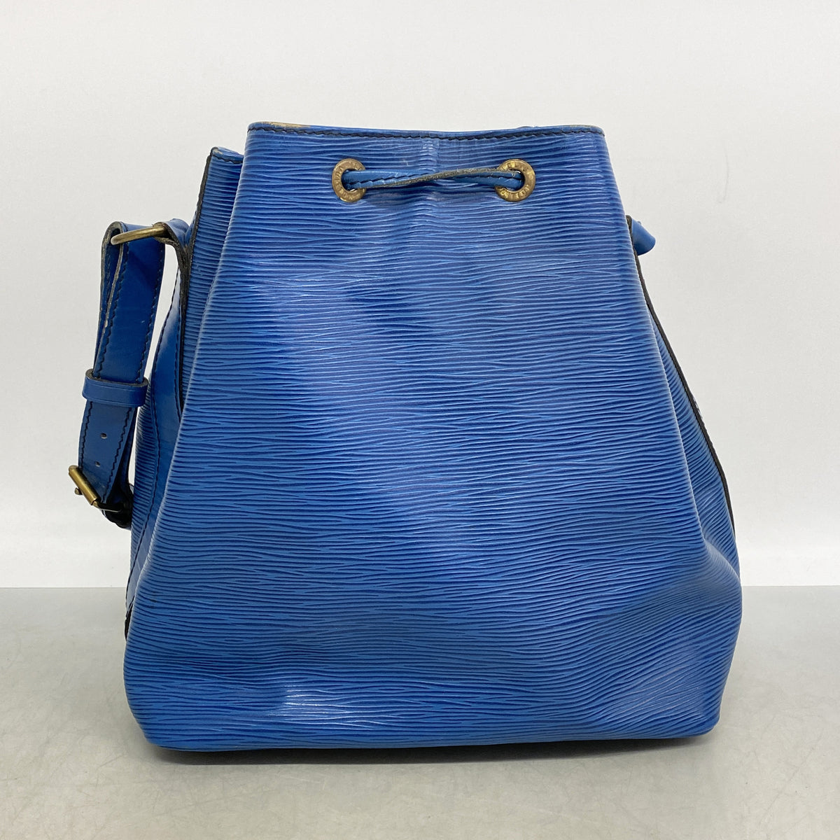 【6ia0113】ルイヴィトン ショルダーバッグ エピ プチノエ M44105 トレドブルー【中古】レディース