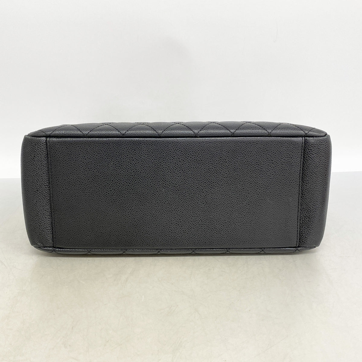 【6ia0120】シャネル チェーントート マトラッセ キャビアスキン ブラック シルバー金具【中古】レディース