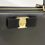 【6ia0127】サルヴァトーレフェラガモ ハンドバッグ ヴァラ レザー ブラック ゴールド金具 2wayバッグ【中古】レディース