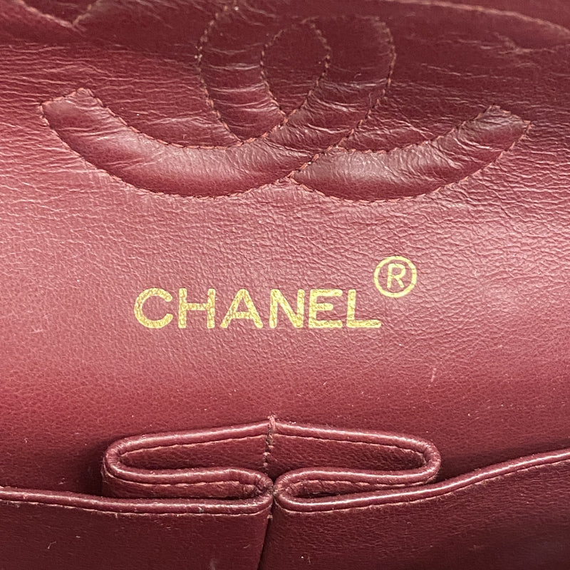【6ia0129】シャネル ショルダーバッグ マトラッセ Wフラップ Wチェーン ラムスキン ブラック ゴールド金具【中古】レディース