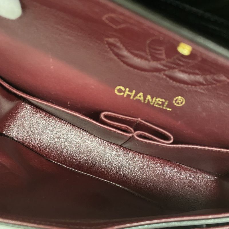【6ia0129】シャネル ショルダーバッグ マトラッセ Wフラップ Wチェーン ラムスキン ブラック ゴールド金具【中古】レディース