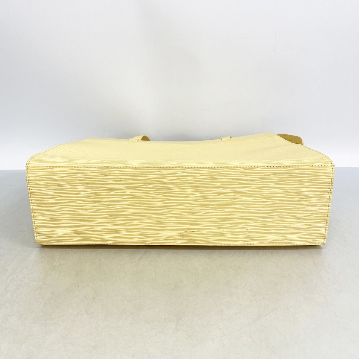 【6ia0143】ルイヴィトン トートバッグ エピ クロワゼットGM M5250A ヴァニラ【中古】レディース