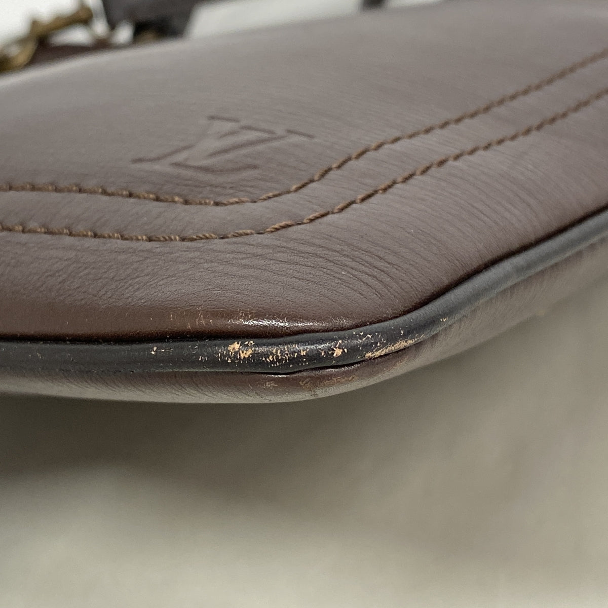 【6ia0156】ルイヴィトン ショルダーバッグ ユタ サックプラ M92073 カフェ【中古】メンズ